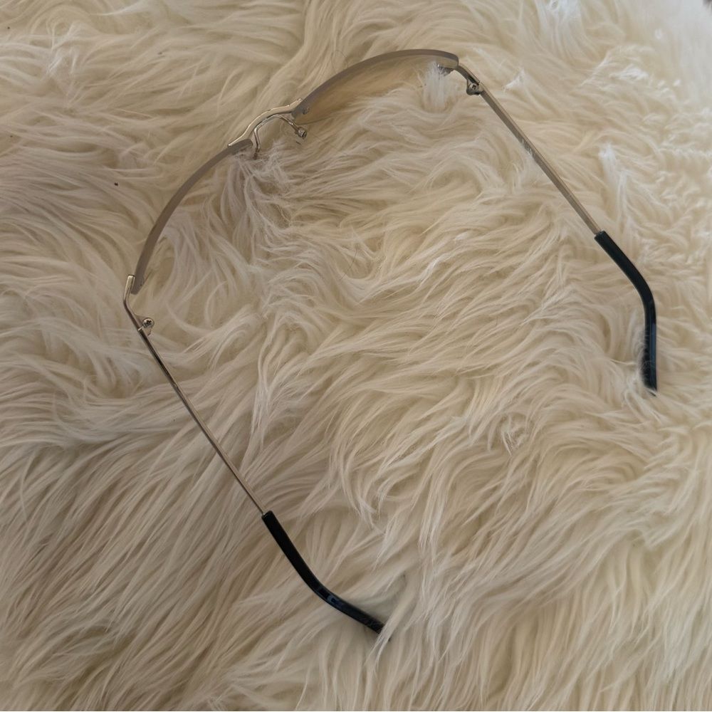 Clear glasses - Picture 4 of 5